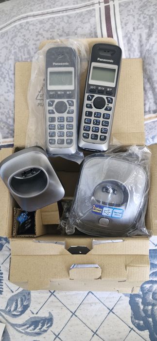 Радиотелефон Panasonic KX-TG2512UA