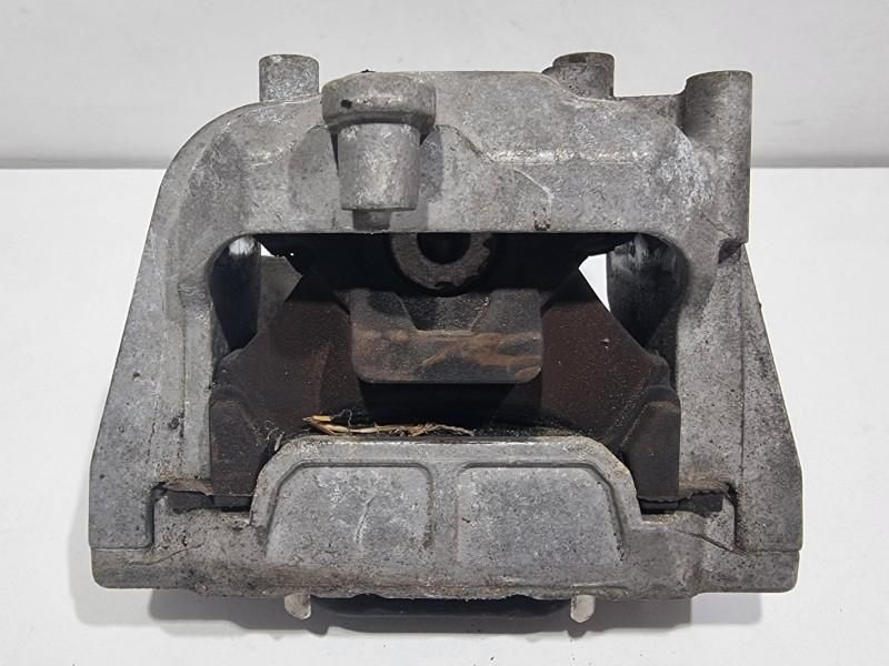 Tampon motor dreapta Skoda Superb 2 (2008-2013) 2.0 tdi 1K0199262CN