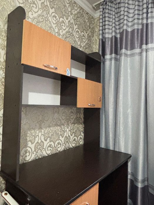 Продам компьютерный стол