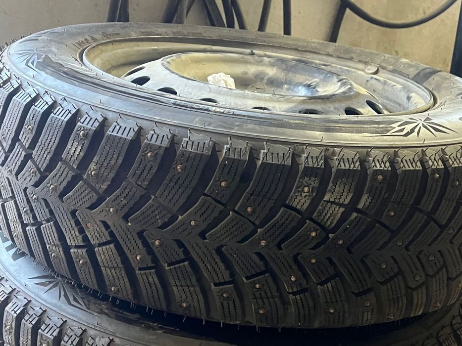 Шина Nexen вместе с дисками