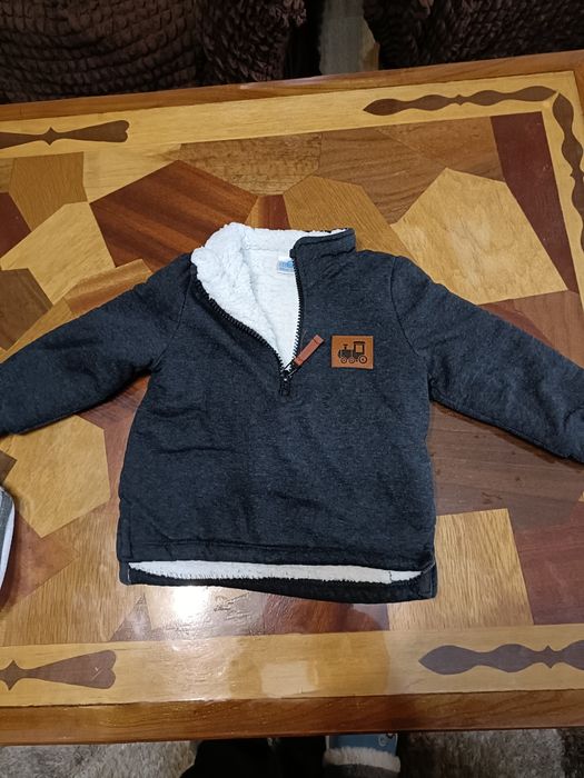 Бебешки дрехи 9-12 месеца