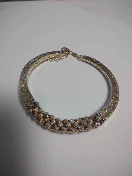 Bratara aur 14k (efn)