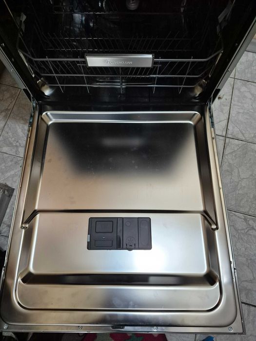 Съдомиялна за вграждане WHIRLPOOL WIO 3T133 PLE ИНВЕРТОРЕН МОТОР