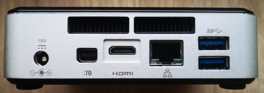 Мини компютър Intel NUC D54250WYK