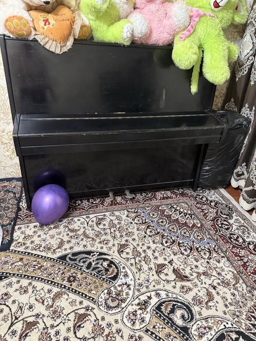 Пианино Ласточка