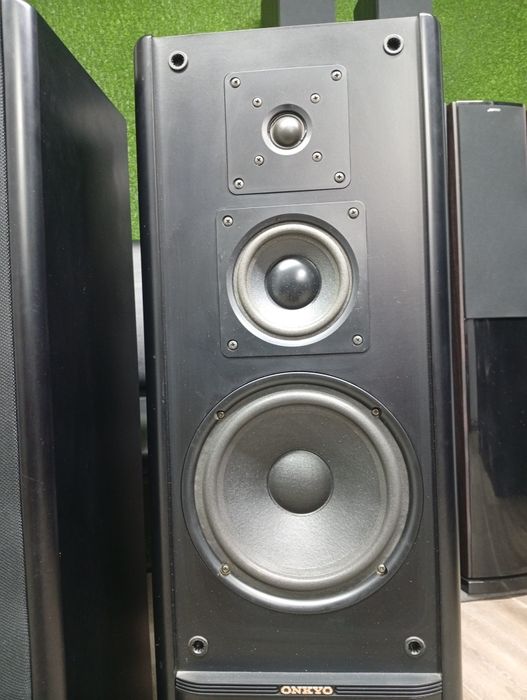Тонколони ONKYO SC-670