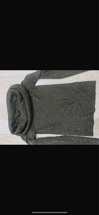 Продам новую кофту Massimo Dutti , M, тянется