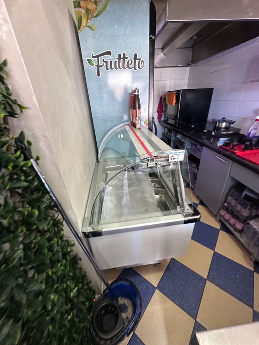 Продава се бизнес за бързо хранене – възможност и на части