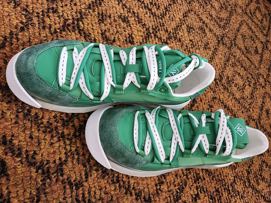 Кроссовки продам НОВЫЕ