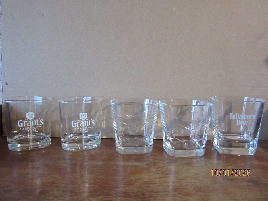 чаши нови ретро водни уиски юзчета