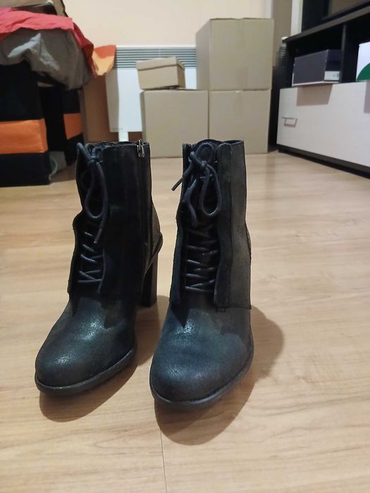 Черни Боти Clarks