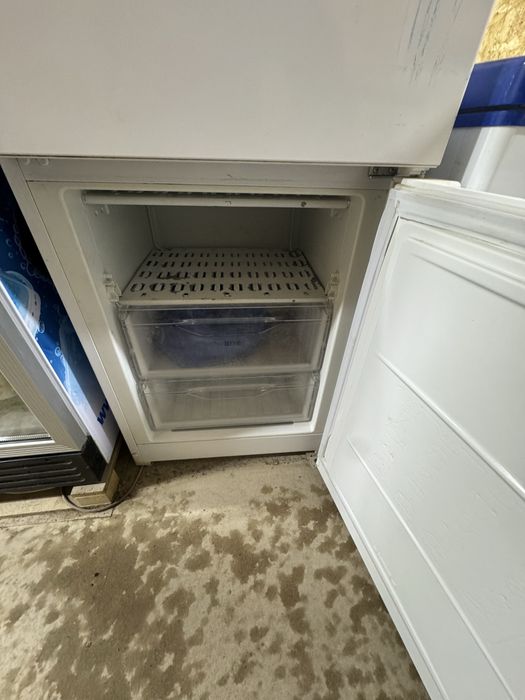 Холодильник жаксы жағдайда