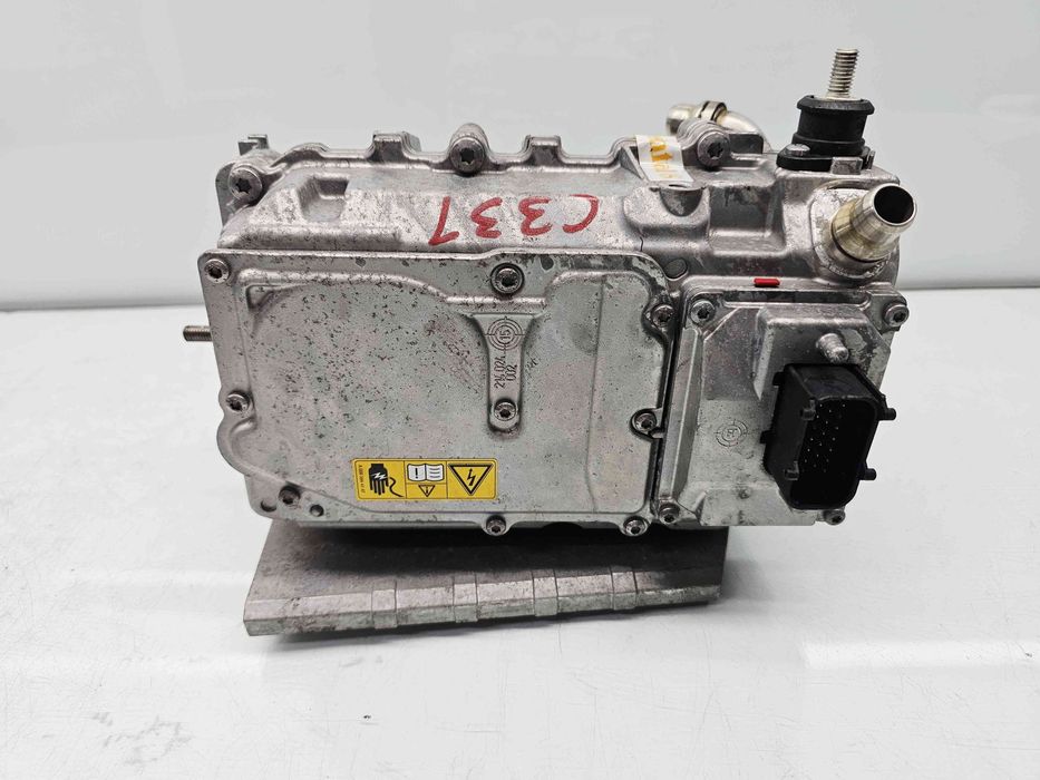 Convertizor de tensiune Mercedes Clasa C (W205) [Fabr 2014-prezent] A