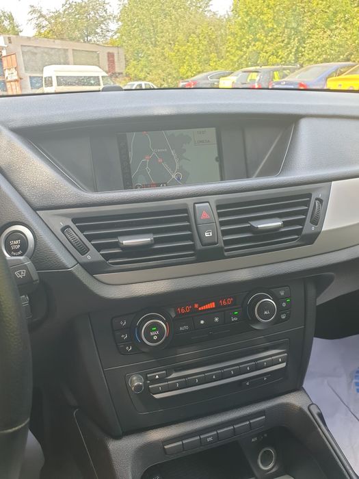 BMW x1 sdrive 18d 2012