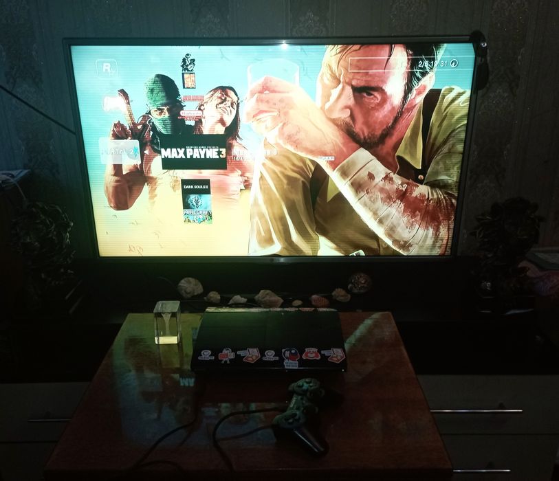 Ps3 Super Slim 700 игр прошитая Хеном