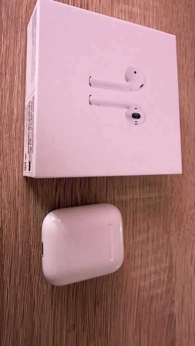 Airpods2 A2031 cu Charging Case  - bateria tine 5-6h