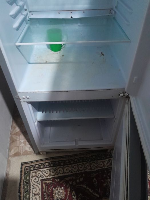 Холодилник сатылады 20000 га