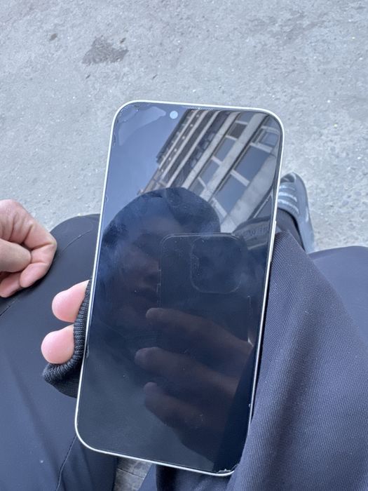 iPhone 13 гарантия бар