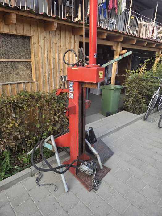 Crepator lemn putere 16 tone