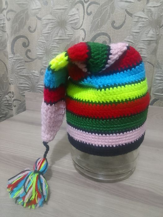 Головные уборы для взрослых  и детей.