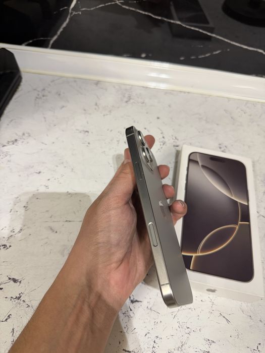 iPhone 16 Pro Max 512gb Natural