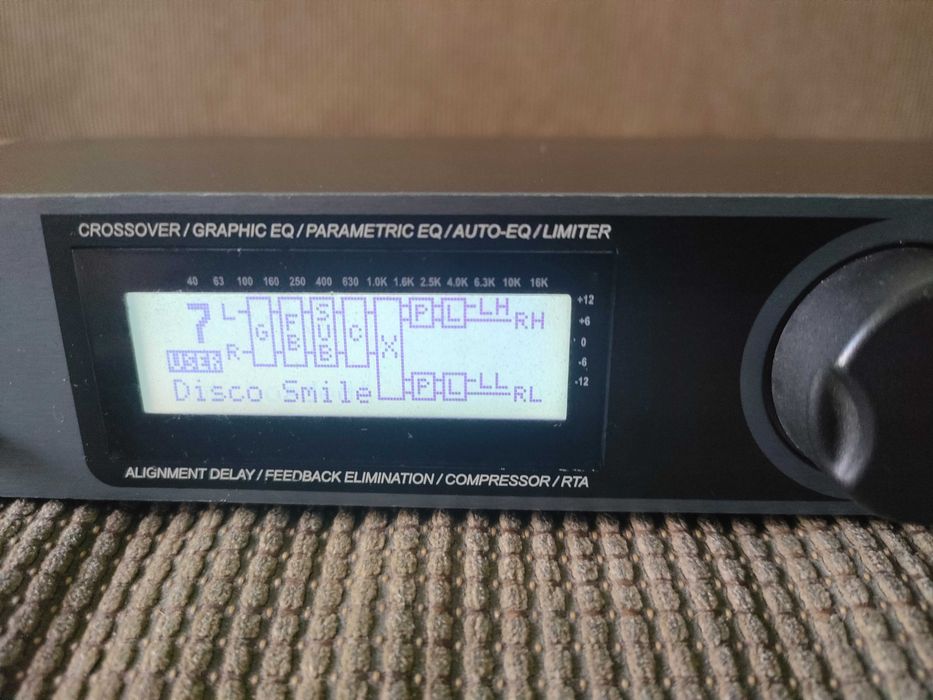 Procesor egalizator crossover dsp sunet Dbx pa Electrovoice dc one