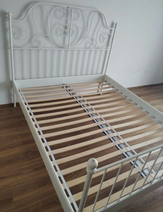 pat mateimonial cadru metalic