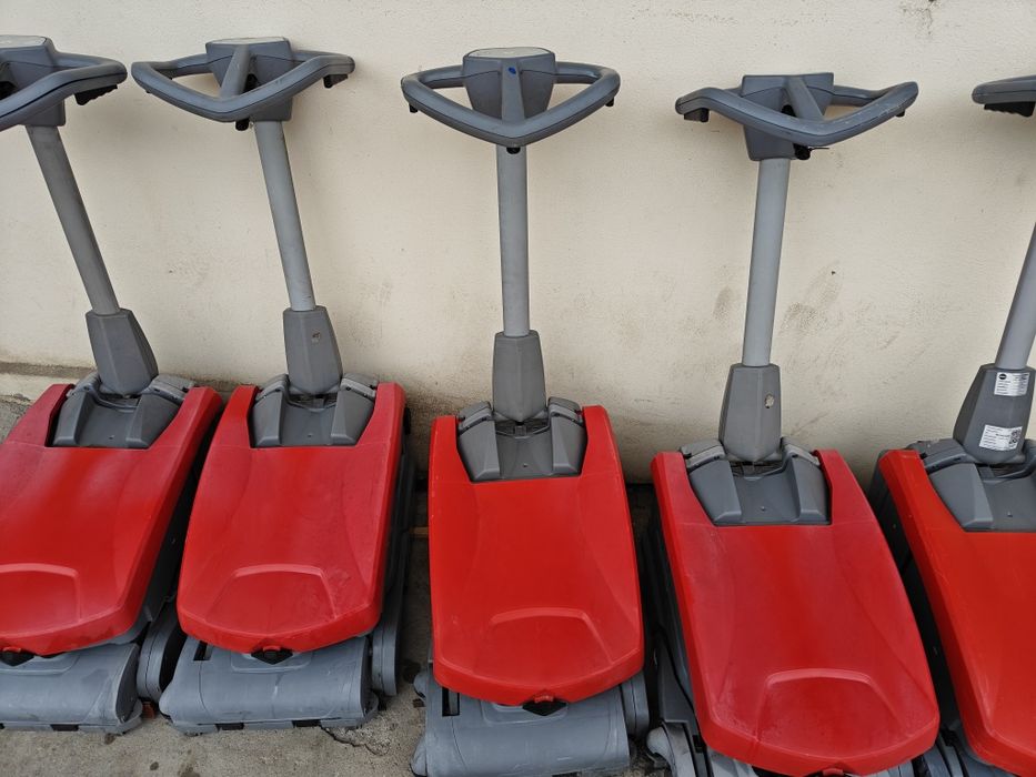 Masina spalat pardoseli Hako rolly