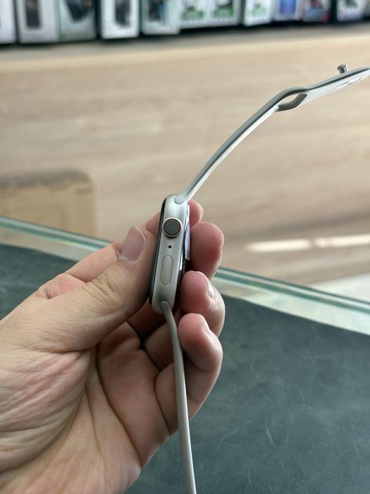 Apple Watch 8 series 45mm 98% ideal