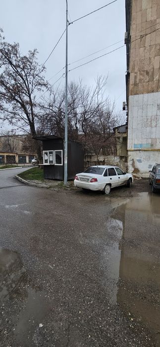 Продаётся бутик вместе с холодильником