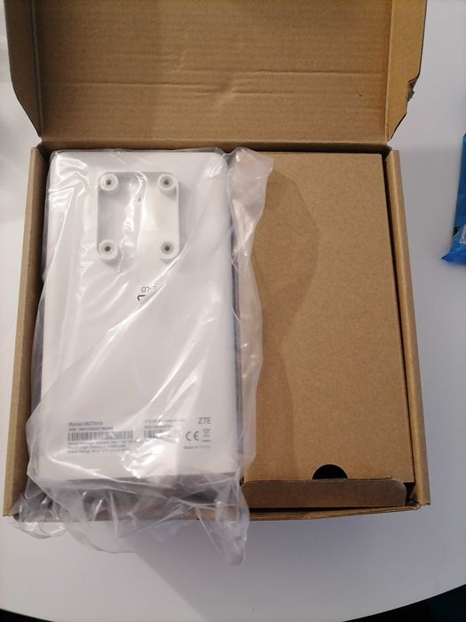 5G Антена ZTE MC7010 отключена Нова!