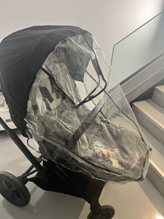 Детска количка Cubex Priam KOI и кош за новородено Cubex Platinium