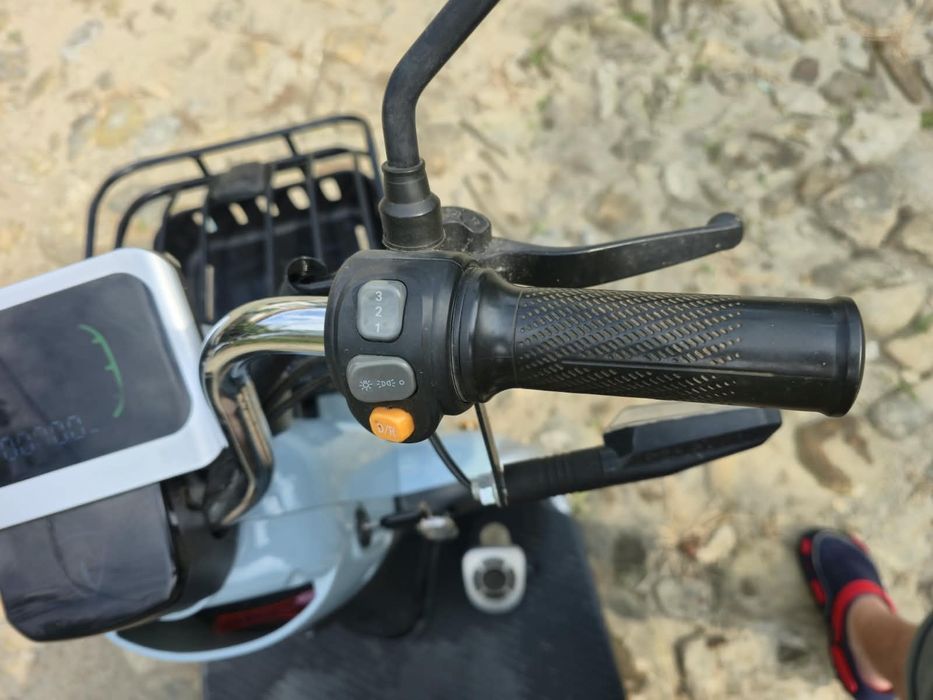 Scuter electric Prahova