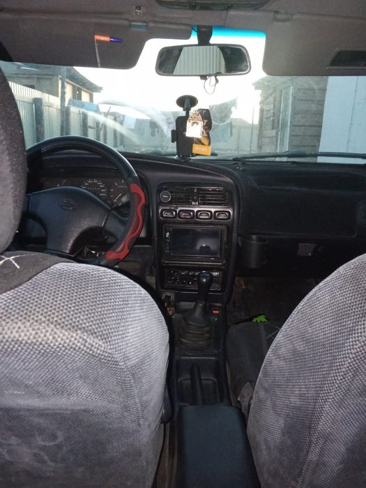 Ниссан примера р10