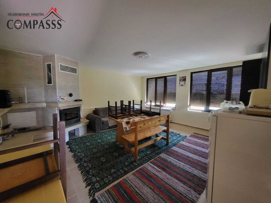 с. Драганово, Обл. Добрич, КЪЩА на 2 етажа – 107372евро!