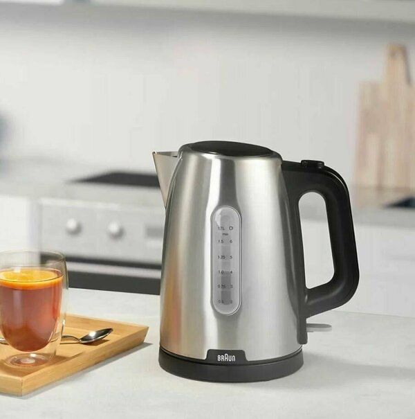 Чайник Braun WK1500BK