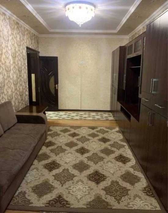 Аренда кв Рынок Универсам 2-ком ро-н Юнусабад-4 кв