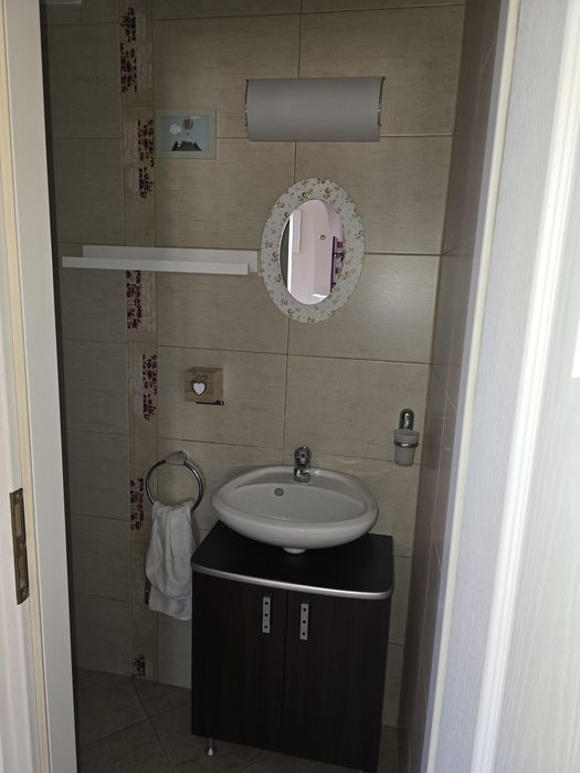 Apartament 3 camere de vanzare in zona Nufarul  / Lotus