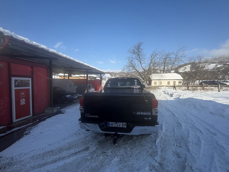 Toyota tundra de vanzare