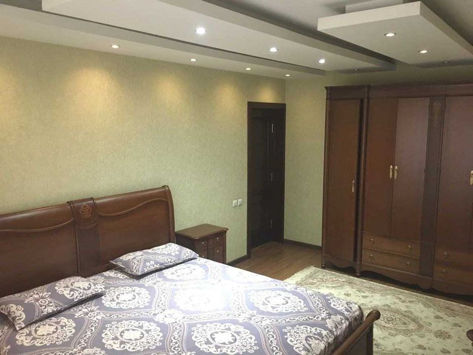 Shahrisabz ko‘chasi 3/79-uyda joylashgan kvartira ijaraga beriladi.