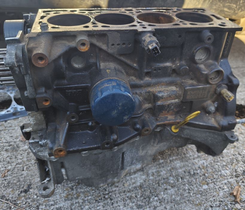 Bloc motor ambielat 1.6 benzină 112 cp Renault Megane 2 Scenic2 K4M812