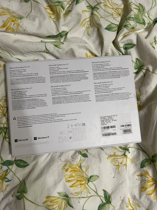 Microsoft Surface Pro 12 Неразпечатан