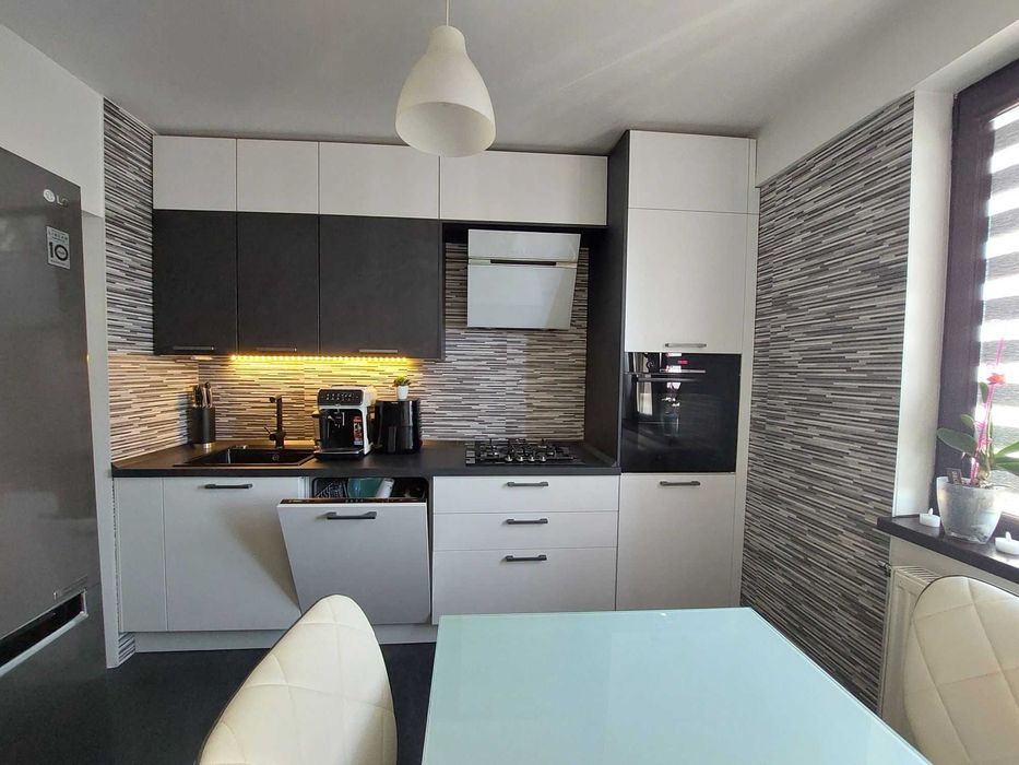 Inchiriez Apartament in Regim Hotelier Non Stop