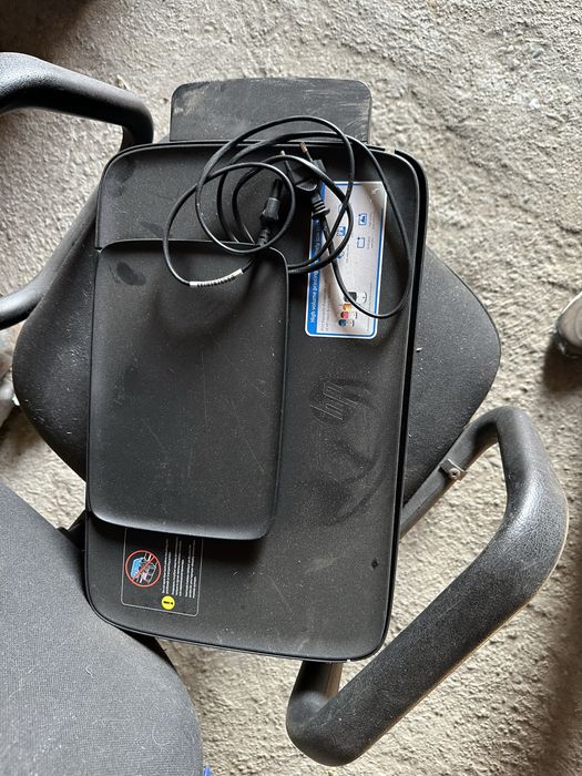 Принтер hp в подарок кресло