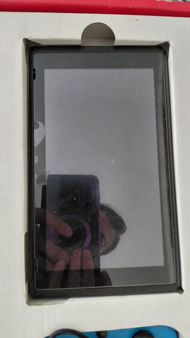 Продам Nintendo swith
