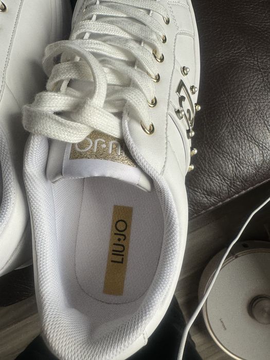 Нови обувки LIU JO