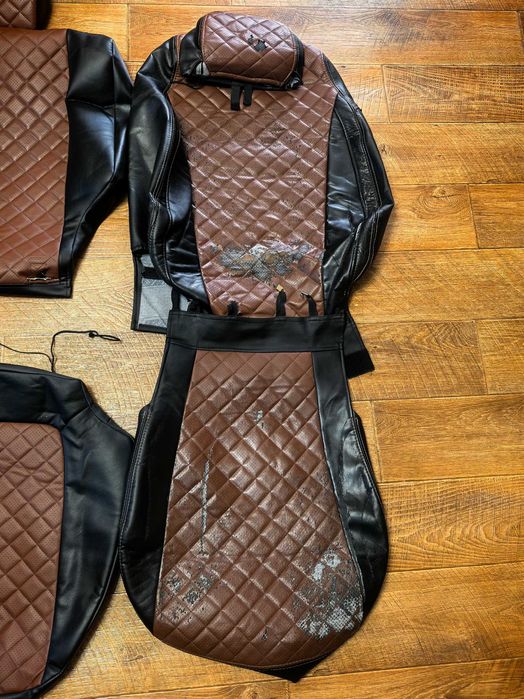 Чехлы Lada Vesta