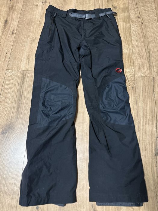 Pantaloni Mammut cu GoreTex