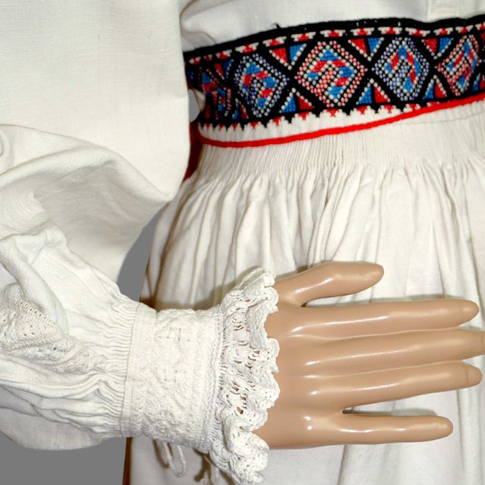 Costum popular autentic Transilvania, ie veche si poale ARAD S-M