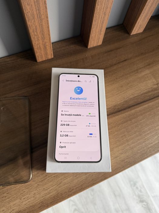 Samsung Galaxy S24 256GB - Ca Nou
